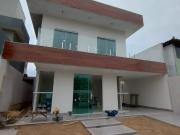 Casa / Sobrado em Condomínio para Venda em Macaé/RJ...