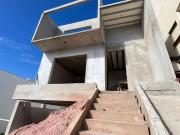 Casa / Sobrado em Condomínio para Venda em Macaé/RJ...