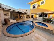 Casa / Sobrado em Condomínio para Venda em Macaé/RJ...