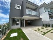 Casa / Sobrado em Condomínio para Venda em Macaé/RJ...