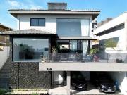 Casa / Sobrado em Condomínio para Venda em Mairiporã/SP...