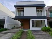 Casa / Sobrado em Condomínio para Venda em Manaus/AM...