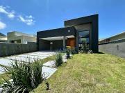 Casa / Sobrado em Condomínio para Venda em Maricá/RJ...