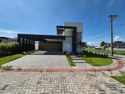 Casa / Sobrado em Condomínio para Venda em Maricá/RJ...