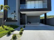 Casa / Sobrado em Condomínio para Venda em Maricá/RJ...