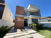 Casa / Sobrado em Condomínio para Venda em Maricá/RJ...