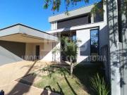 Casa / Sobrado em Condomínio para Venda em Marília/SP...