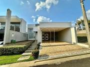 Casa / Sobrado em Condomínio para Venda em Marília/SP...
