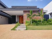 Casa / Sobrado em Condomínio para Venda em Marília/SP...