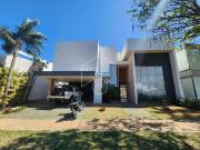 Casa / Sobrado em Condomínio para Venda em Marília/SP...