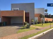 Casa / Sobrado em Condomínio para Venda em Maringá/PR...