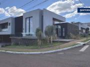 Casa / Sobrado em Condomínio para Venda em Maringá/PR...