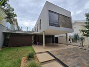 Casa / Sobrado em Condomínio para Venda em Maringá/PR...
