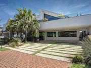 Casa / Sobrado em Condomínio para Venda em Maringá/PR...