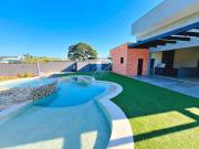 Casa / Sobrado em Condomínio para Venda em Maringá/PR...