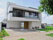 Casa / Sobrado em Condomínio para Venda em Maringá/PR...