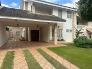 Casa / Sobrado em Condomínio para Venda em Maringá/PR...