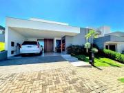 Casa / Sobrado em Condomínio para Venda em Maringá/PR...