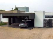 Casa / Sobrado em Condomínio para Venda em Maringá/PR...