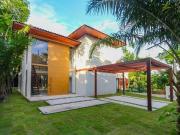 Casa / Sobrado em Condomínio para Venda em Mata de São...