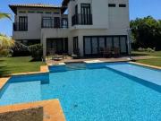 Casa / Sobrado em Condomínio para Venda em Mata de São...