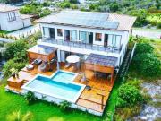 Casa / Sobrado em Condomínio para Venda em Mata de São...