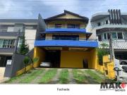 Casa / Sobrado em Condomínio para Venda em Mogi das...