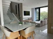 Casa / Sobrado em Condomínio para Venda em Mogi das...