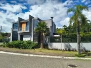 Casa / Sobrado em Condomínio para Venda em Mogi das...