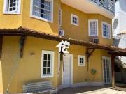 Casa / Sobrado em Condomínio para Venda em Niterói/RJ...