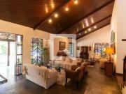 Casa / Sobrado em Condomínio para Venda em Niterói/RJ...