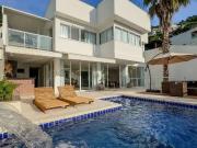 Casa / Sobrado em Condomínio para Venda em Niterói/RJ...