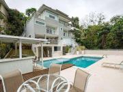 Casa / Sobrado em Condomínio para Venda em Niterói/RJ...