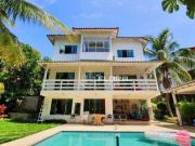 Casa / Sobrado em Condomínio para Venda em Niterói/RJ...