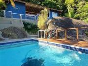 Casa / Sobrado em Condomínio para Venda em Niterói/RJ...