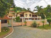 Casa / Sobrado em Condomínio para Venda em Niterói/RJ...