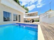 Casa / Sobrado em Condomínio para Venda em Niterói/RJ...