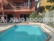 Casa / Sobrado em Condomínio para Venda em Niterói/RJ...