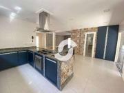 Casa / Sobrado em Condomínio para Venda em Niterói/RJ...