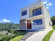 Casa / Sobrado em Condomínio para Venda em Nova...