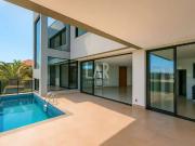 Casa / Sobrado em Condomínio para Venda em Nova Lima/MG...