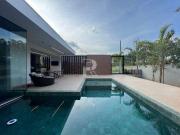 Casa / Sobrado em Condomínio para Venda em Nova Lima/MG...