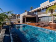 Casa / Sobrado em Condomínio para Venda em Nova Lima/MG...