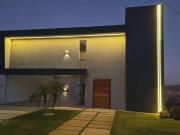 Casa / Sobrado em Condomínio para Venda em Nova Lima/MG...