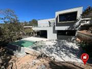 Casa / Sobrado em Condomínio para Venda em Nova Lima/MG...