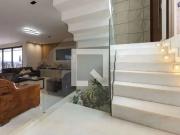 Casa / Sobrado em Condomínio para Venda em Nova Lima/MG...