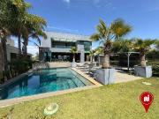 Casa / Sobrado em Condomínio para Venda em Nova Lima/MG...