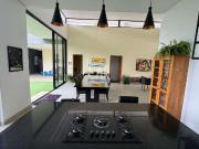 Casa / Sobrado em Condomínio para Venda em Nova Lima/MG...