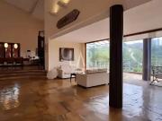 Casa / Sobrado em Condomínio para Venda em Nova Lima/MG...