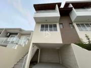 Casa / Sobrado em Condomínio para Venda em Palhoça/SC...